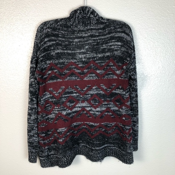 Xhilaration Size Medium Long Sleeve Open Front Grey Red Cardigan Multicolor Cozy - Picture 3 of 5